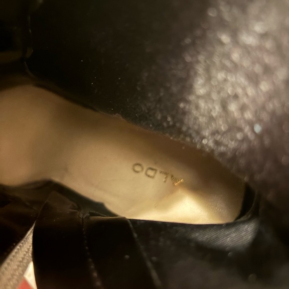 Also snake skin boot - Picture 5 of 5